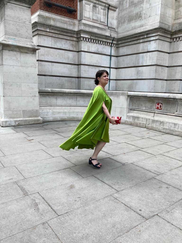 Abito in seta 'Green' - immagine 5